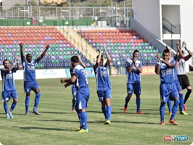 שחקני טבריה, יחגגו מול קרית גת? (ארנון לוי)